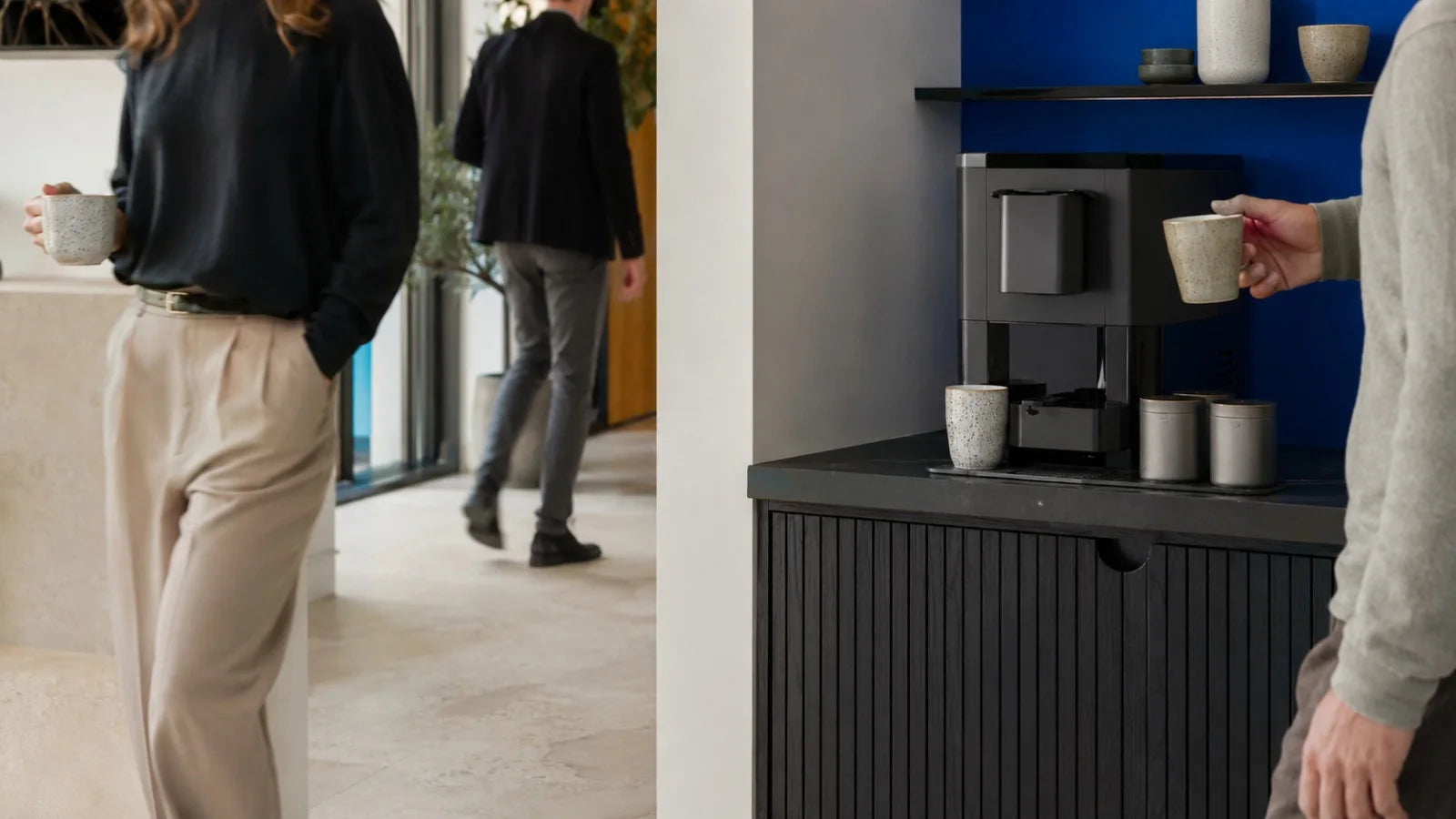 Solución de café integrada en una oficina